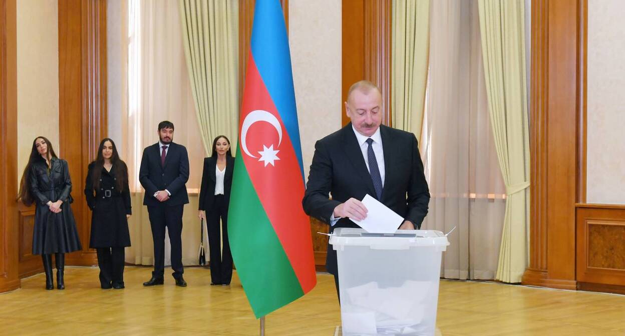 Ильхам Алиев, 7 февраля 2024 года. Фото https://president.az/az/articles/view/63543